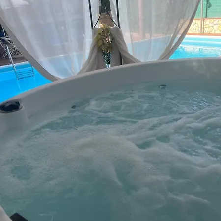 Casa Euthalia Con Piscina E Jacuzzi Tra Etna-taormina *