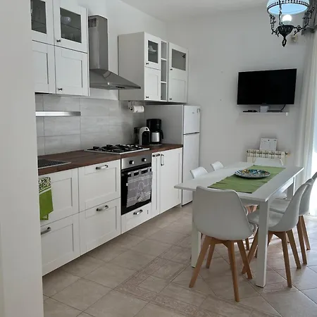 Casa Euthalia Con Piscina E Jacuzzi Tra Etna-taormina Torre Archirafi